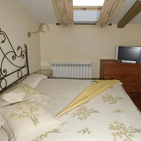 Hotel La Del Tietar 4*