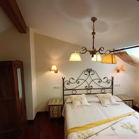 Hotel La Del Tietar