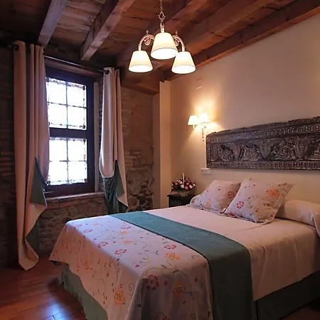 La Del Tietar Hotel 4*