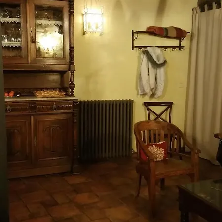 ホテル La Del Tietar 4*